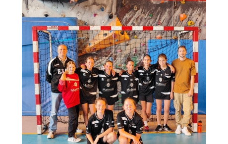 U 13 Feminine